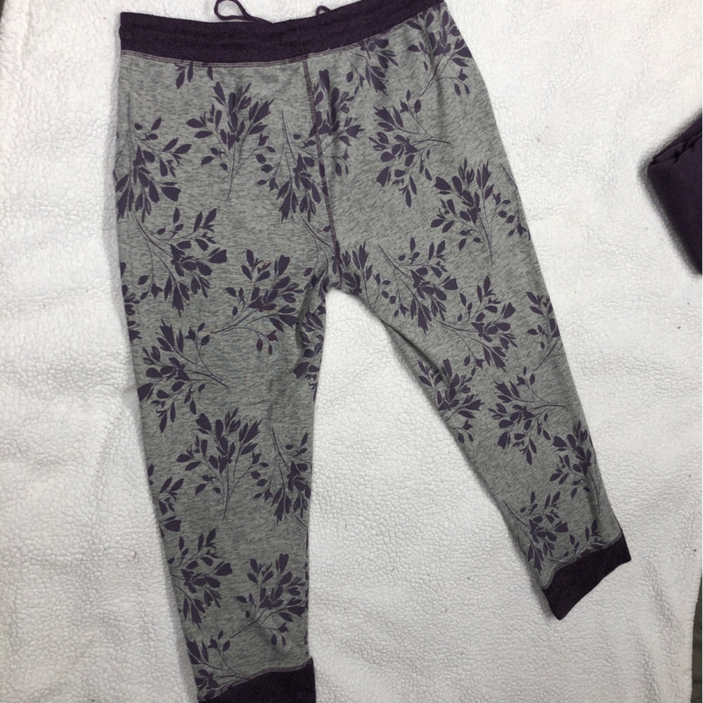 Karen Neuburger Gray & Purple Floral 3pc Lounge Pajama Set XL - Picture 7 of 12